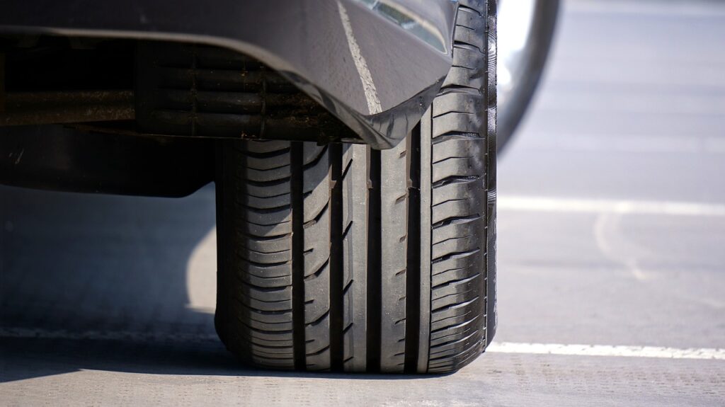 tyre, wheel, tire-1714669.jpg